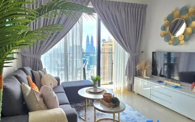 Seashell Seashore Seasuite 2br KL VIEW & GOR.Pools