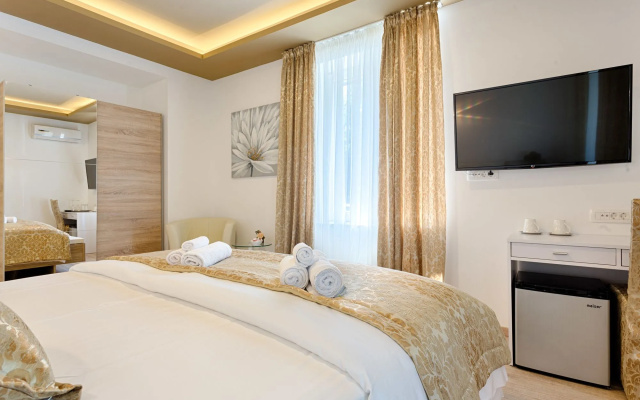Luxury Rooms Floramye - Adults Only