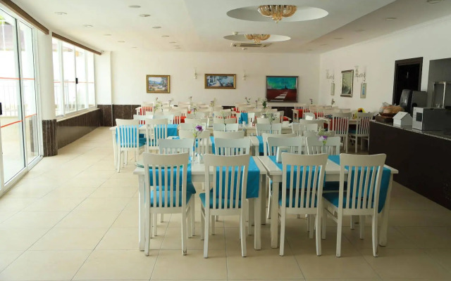 Life Elite Hotel