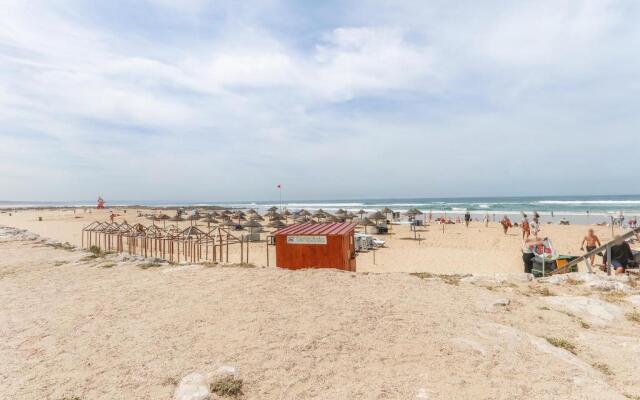 Vita Portucale ! Costa Caparica Triplex w/ Terrace