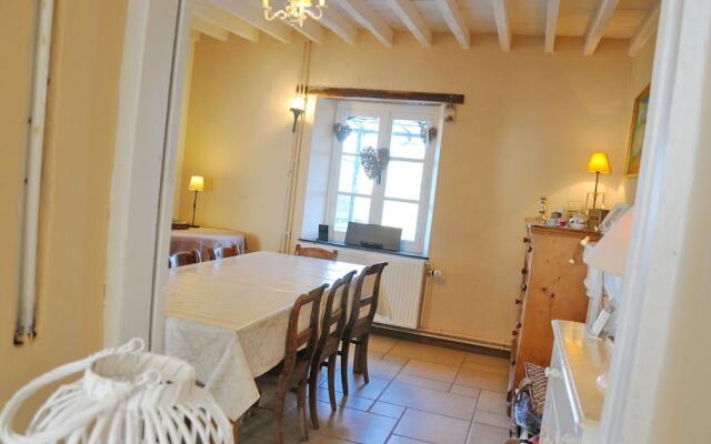 Pleasant Fermette with Outdoor Swimming Pool near Durbuy