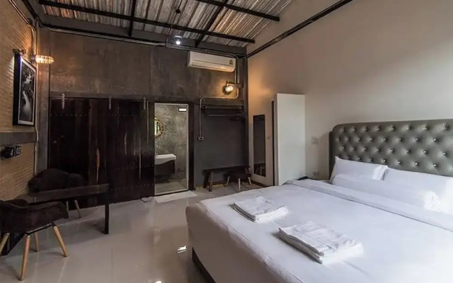 Na Klongluang Boutique Resort
