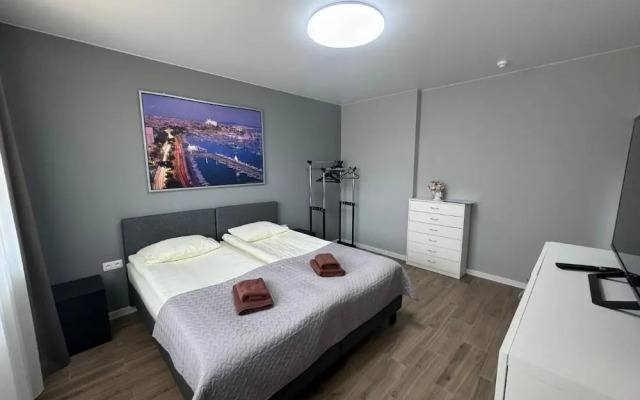 Room-1 Numeris Apartamentai su Balkonu