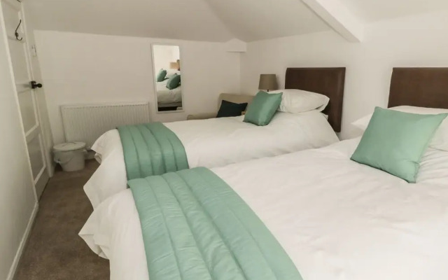 1 Dunkirk Cottages