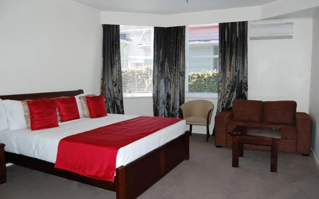 Eden Park Motel