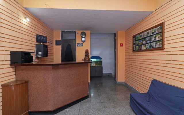 OYO 26825 Corbett Inn
