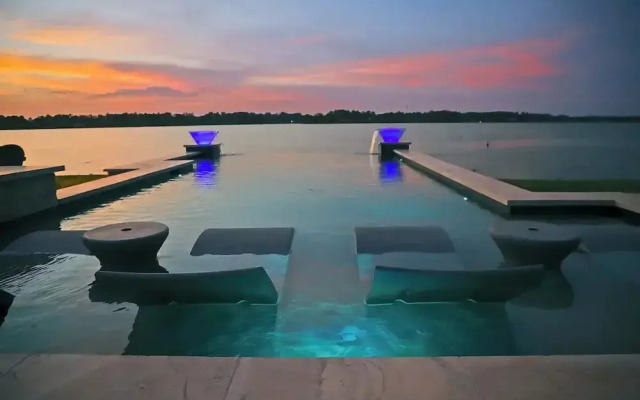 Enter Caribbean Grand Resort