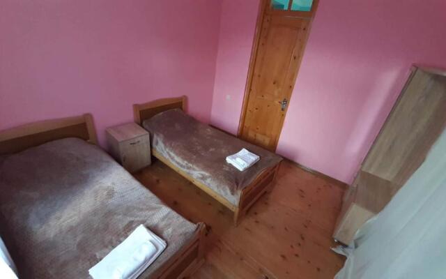 Guest House Eka