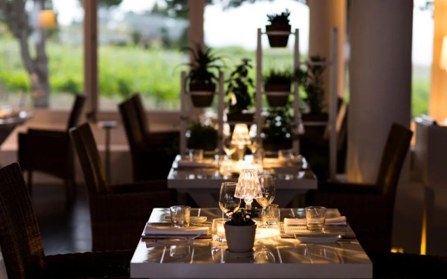 Capofaro Malvasia & Resort