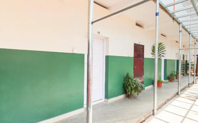 Jeena Motels by OYO Rooms
