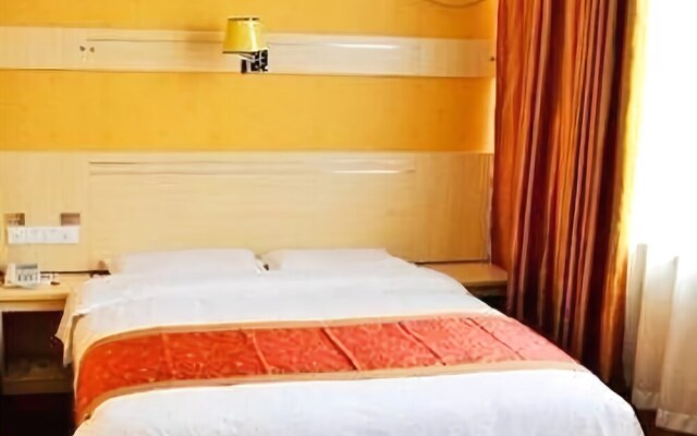 Super 8 Hotel Wuhan Huanghelou Yuemachang Branch