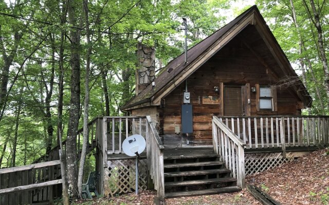 Gatlinburg Mountain Magic Hot Tub Cabins