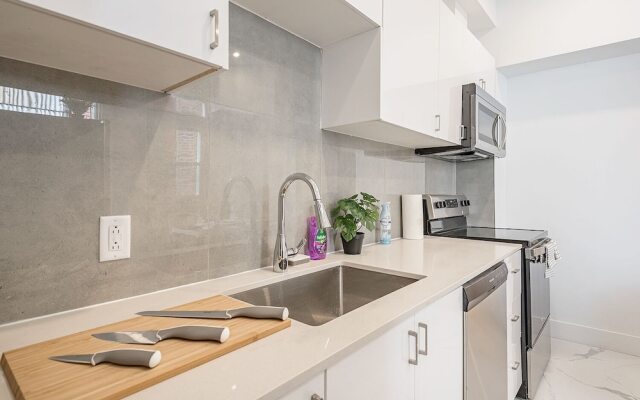 BRIGHT COZY 4Bed in the Heart of MileEnd