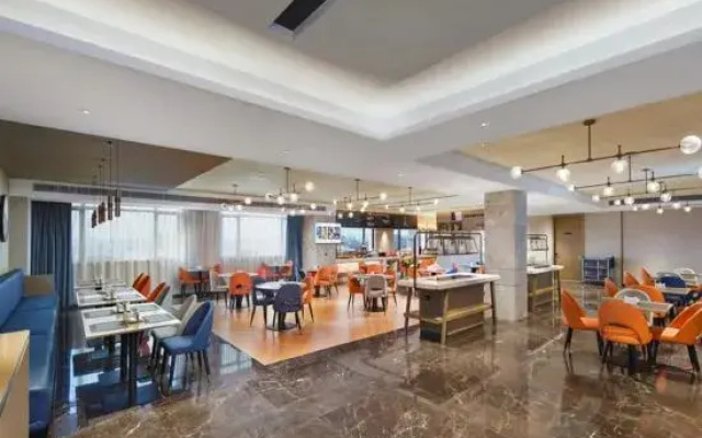 Kyriad Marvelous Hotel