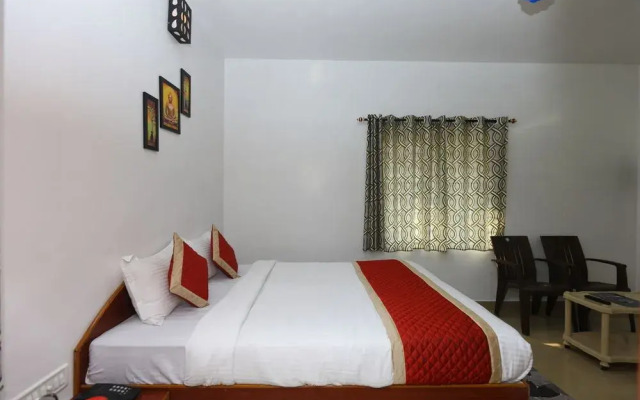 OYO Homes 070 Conoor Road