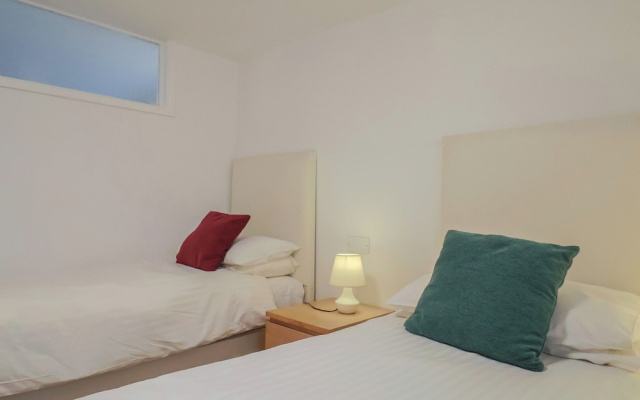 Greystones Flat
