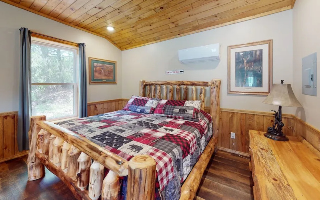 Rough Cut Lodge