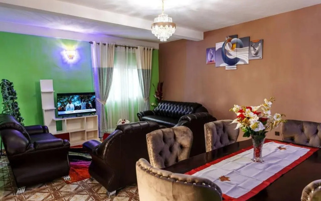 Lovely 1 - Bedroom rental unit with Free parking