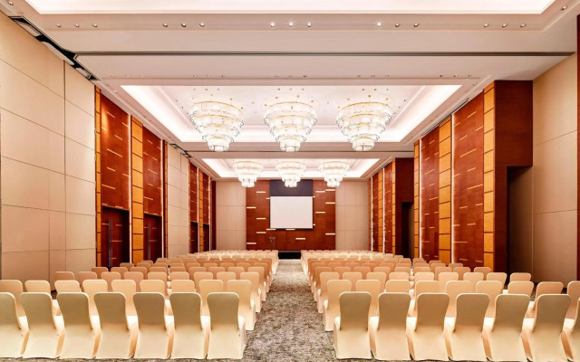 Aloft Dongguan Dynamic Town