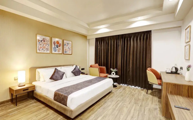 Saltstayz Premier – Golf Course Road & Sector 42