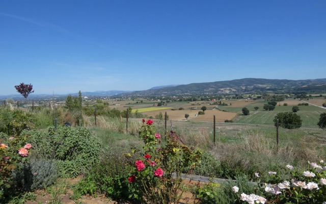 Scappo In Umbria, Casale le Stelle Num003