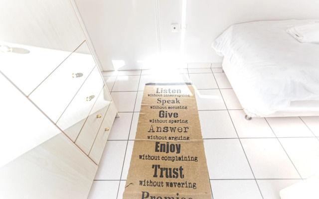 Francis Getaway in Pireaus