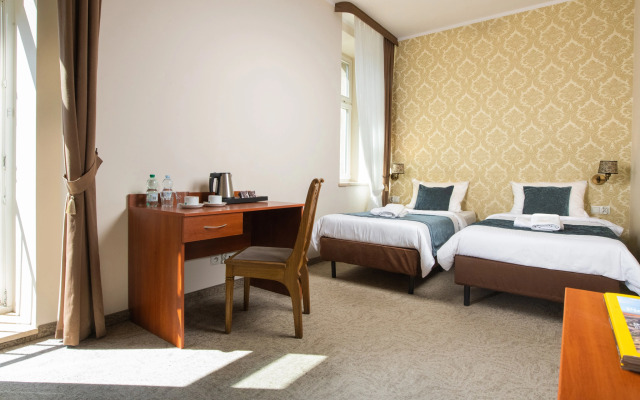 Aparthotel Globus