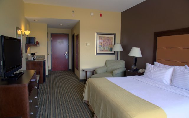 Holiday Inn Jackson Southeast - Pearl, an IHG Hotel