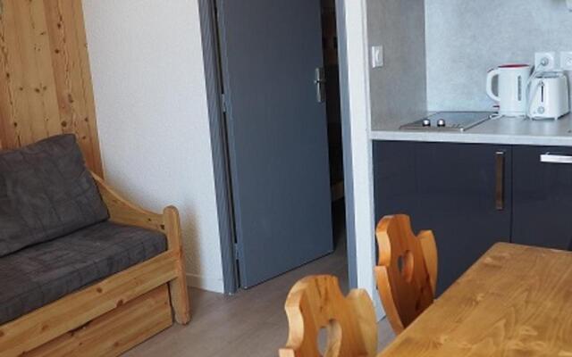 Appartement Les Menuires, 1 pièce, 3 personnes - FR-1-344-247