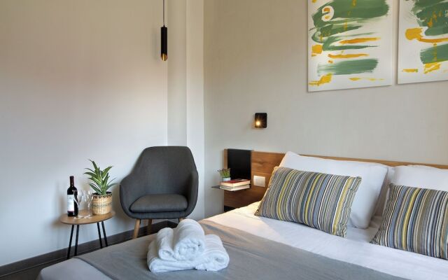 Mare Fuori Rooms