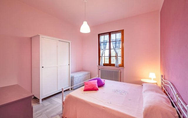 Comfortable Home Vittoria2 Among Greenery