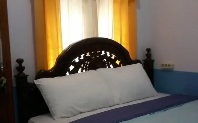 Larantuka Beach Apartments