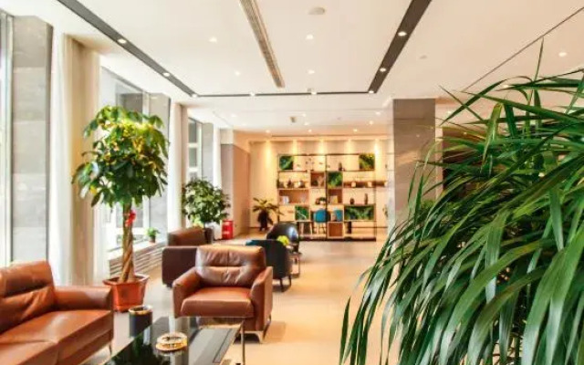 Homeinn Selected Hotel (Mudanjiang High-Speed Railway Station Pedestrian Street)