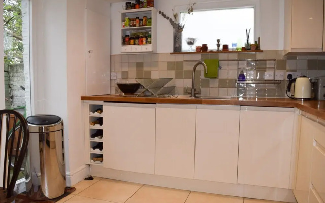 Stylish Family Home in Shepherds Bush