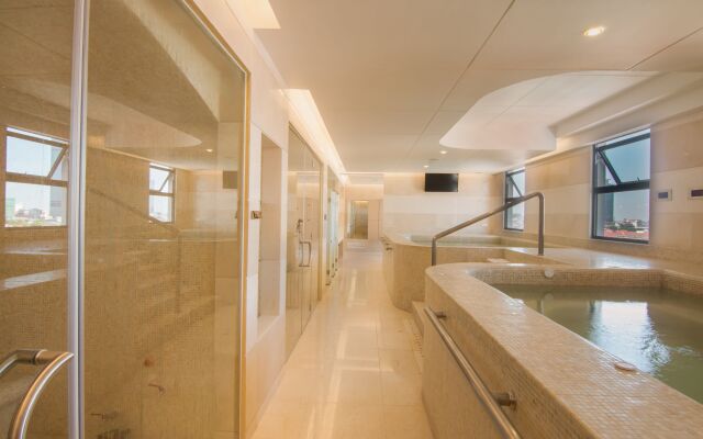 SUN & MOON, Urban Hotel