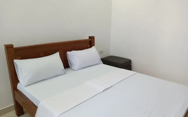 1-bedroom Apartment With Pool View, Beach Experien