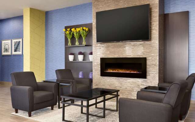 Travelodge by Wyndham Toronto East