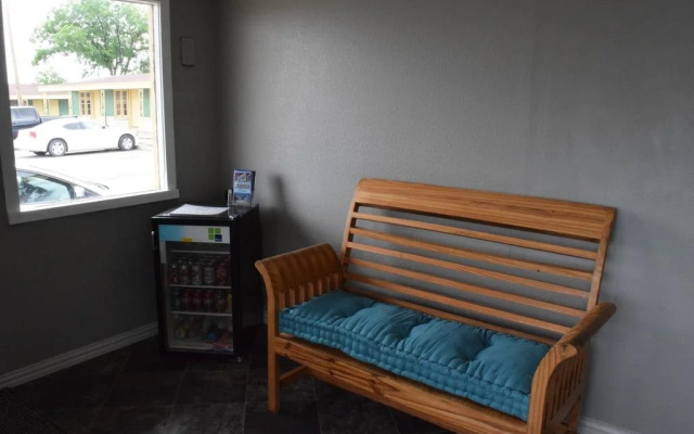Town and Country Motel