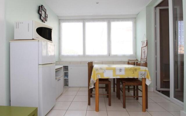 Appartement Balaruc-les-Bains, 2 pièces, 4 personnes - FR-1-553-93