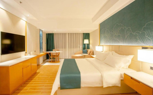 Qionghai Shengwei Hotel (Yinhai Road Branch)