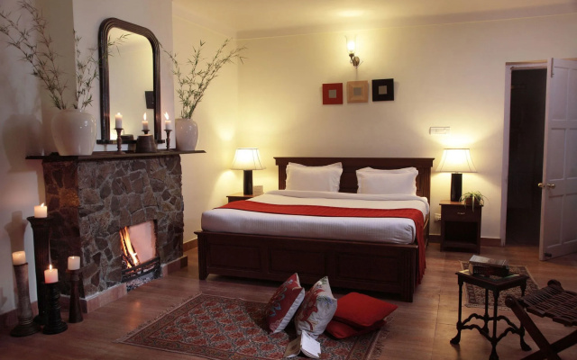 Bhikampur Lodge By Howard