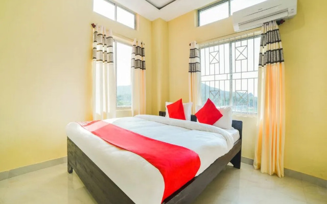 Royal Palace by OYO Rooms