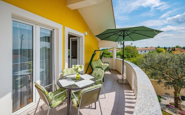 Stunning Home in Buje With Wifi and 2 Bedrooms