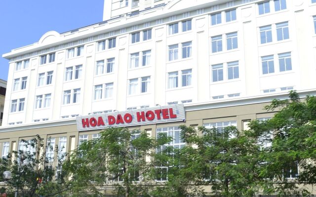 A25 Hotel - 705 Lac Long Quan
