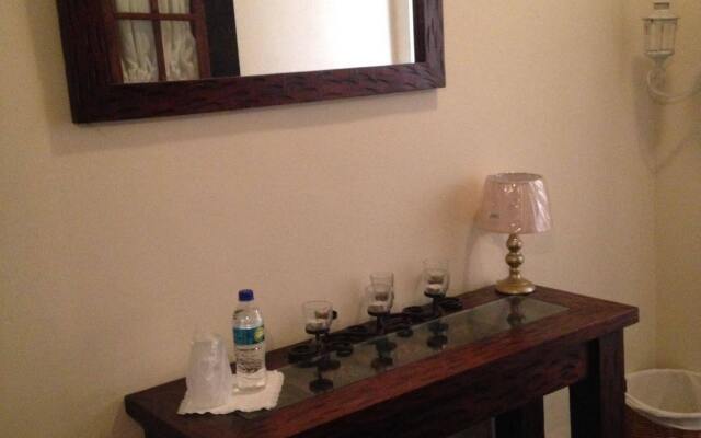 Roka Plaza Hotel Boutique