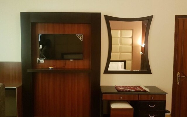 Qsr Al Balagha Hotel
