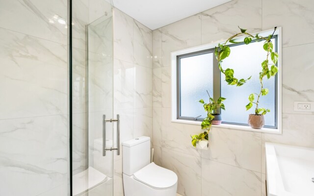 Stunning Taka Retreat nr Beach-Netflix