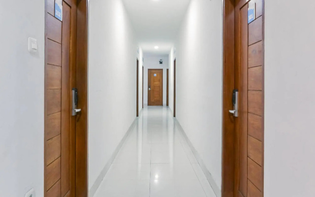 RedDoorz Plus @ Cemara Asri Medan