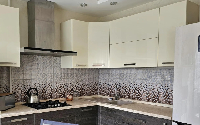 Best Guest House (Бэст Гест Хаус) на улице Симонова