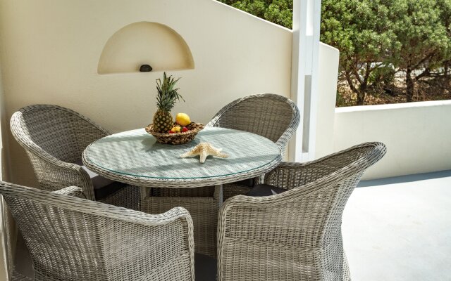 Sea Sound - White Katikies